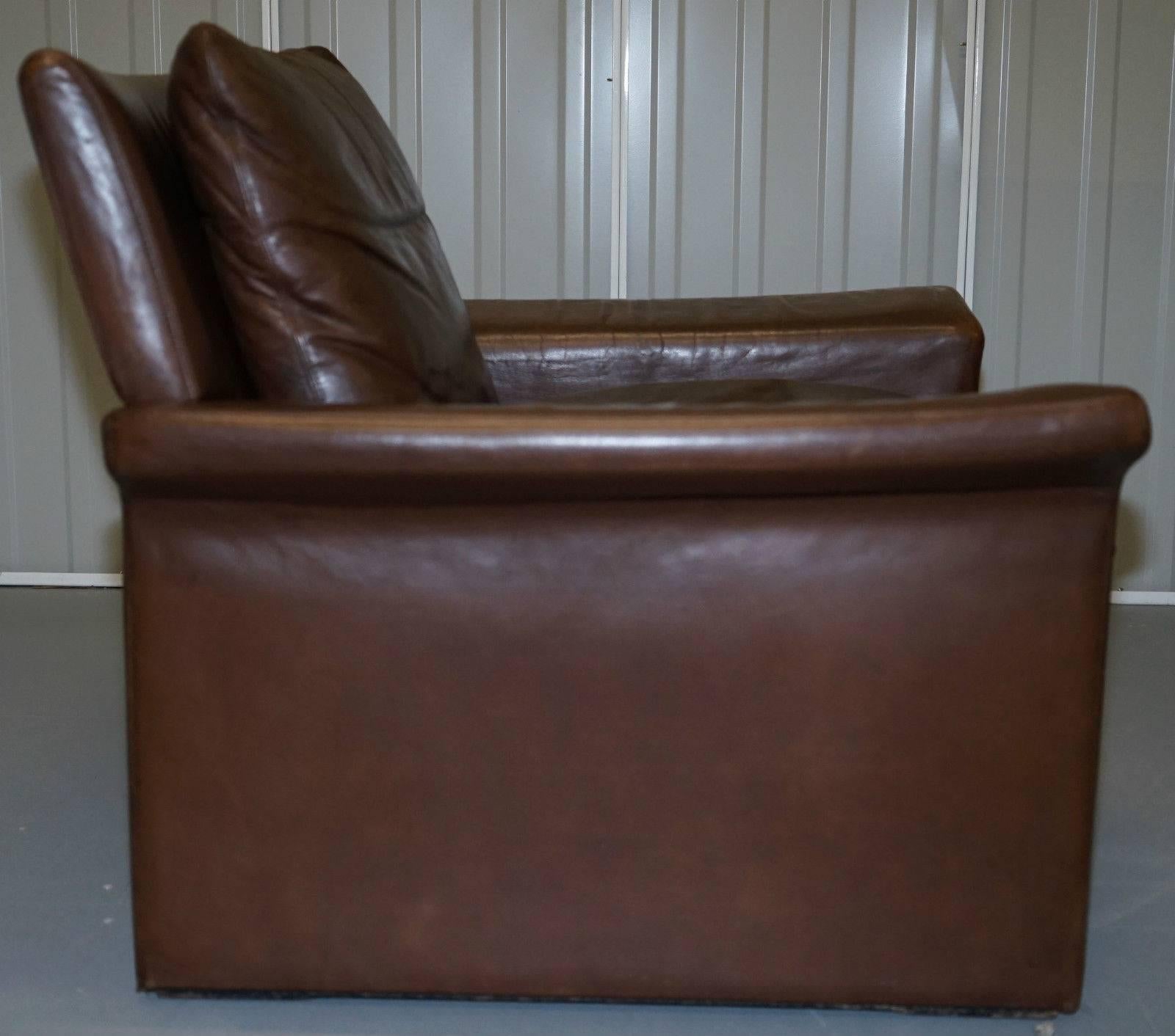 Aged Brown Leather Mid-Century Modern Danish Contemporary Luxury Armchair Retro 3