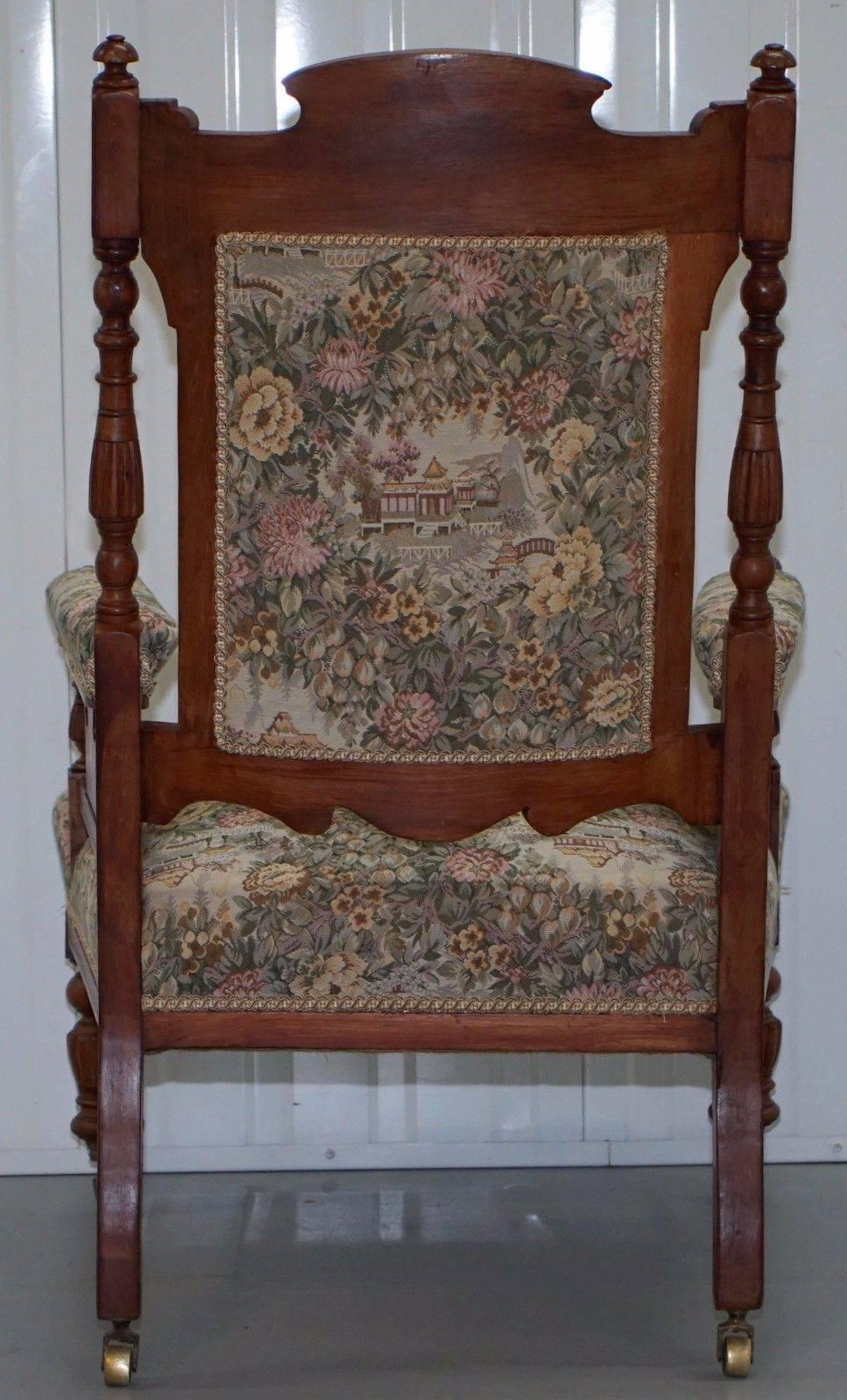Victorian Embroidered Carved Oak Framed Library Reading Chair Gillows Style Legs In Good Condition In West Sussex, Pulborough