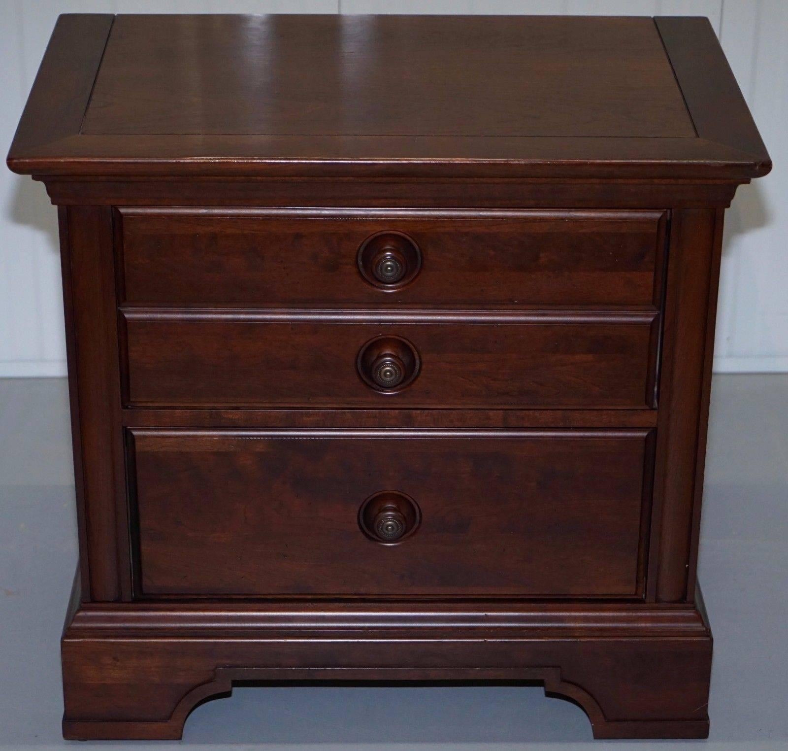 Regency Stanley Furniture Pair of Bedside Tables