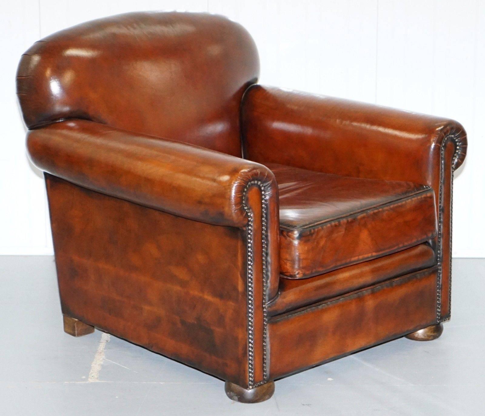 Wimbledon-Furniture is delighted to offer for sale this lovely pair of fully restored hand dyed aged brown leather gentleman’s club armchairs

A very good looking well-made pair in fully restored condition, we’ve had these hand dyed this lovely