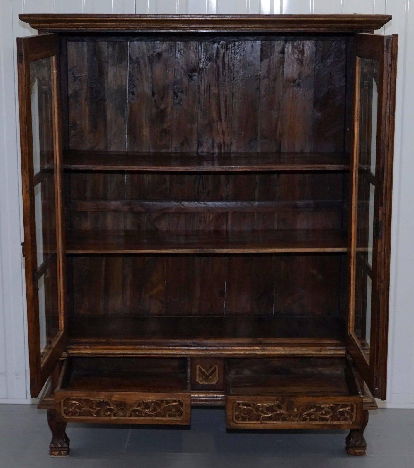 Stunning Hand-Carved Antique French Louis 18th-19th Century Bookcase Cabinet 2