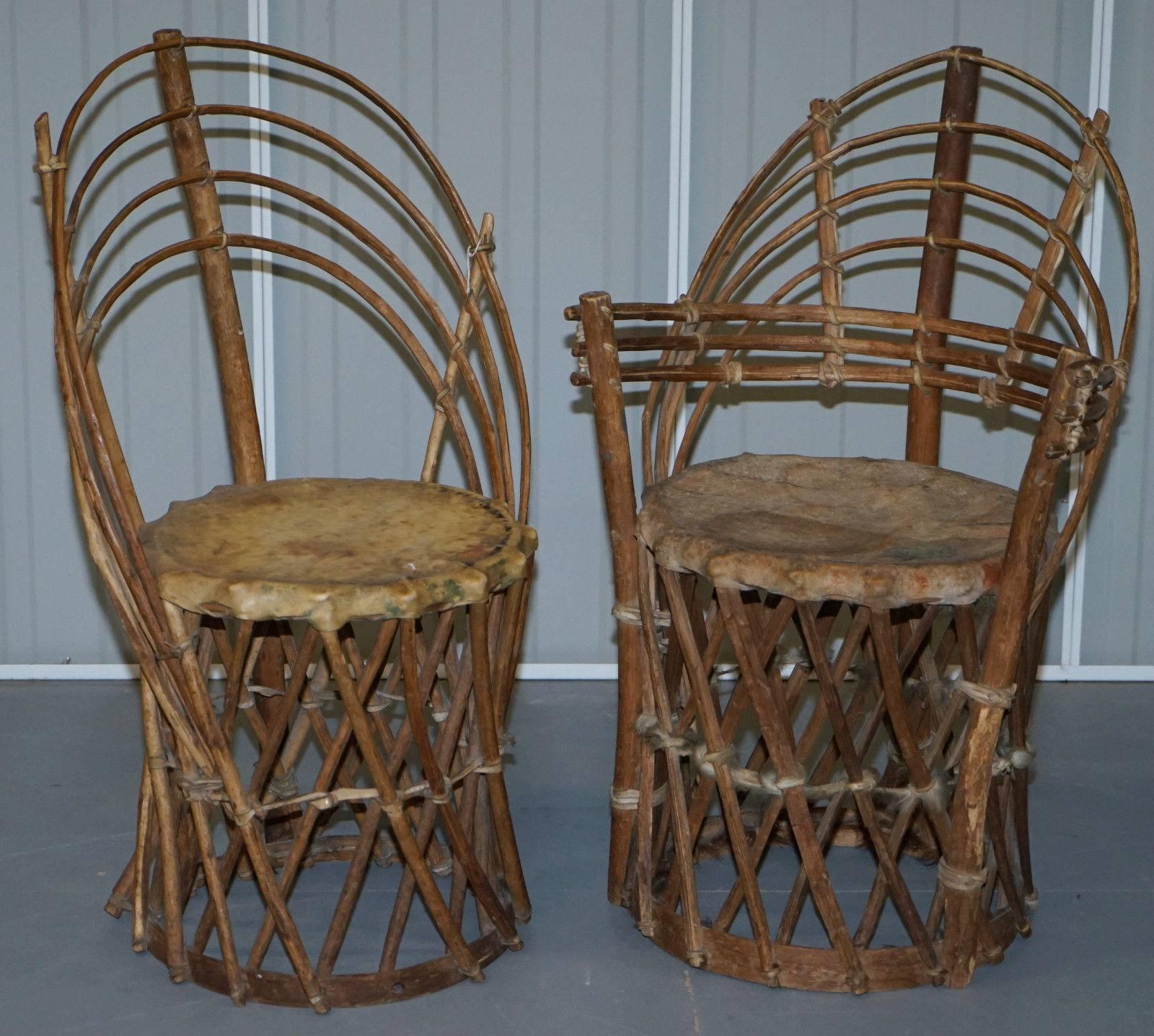 We are delighted to offer for sale this stunning and very rare vintage / antique Mexican Native American Equipale table two chairs and side table

This suite is very rare and beautifully made, very urban and authentic in style and form, the base