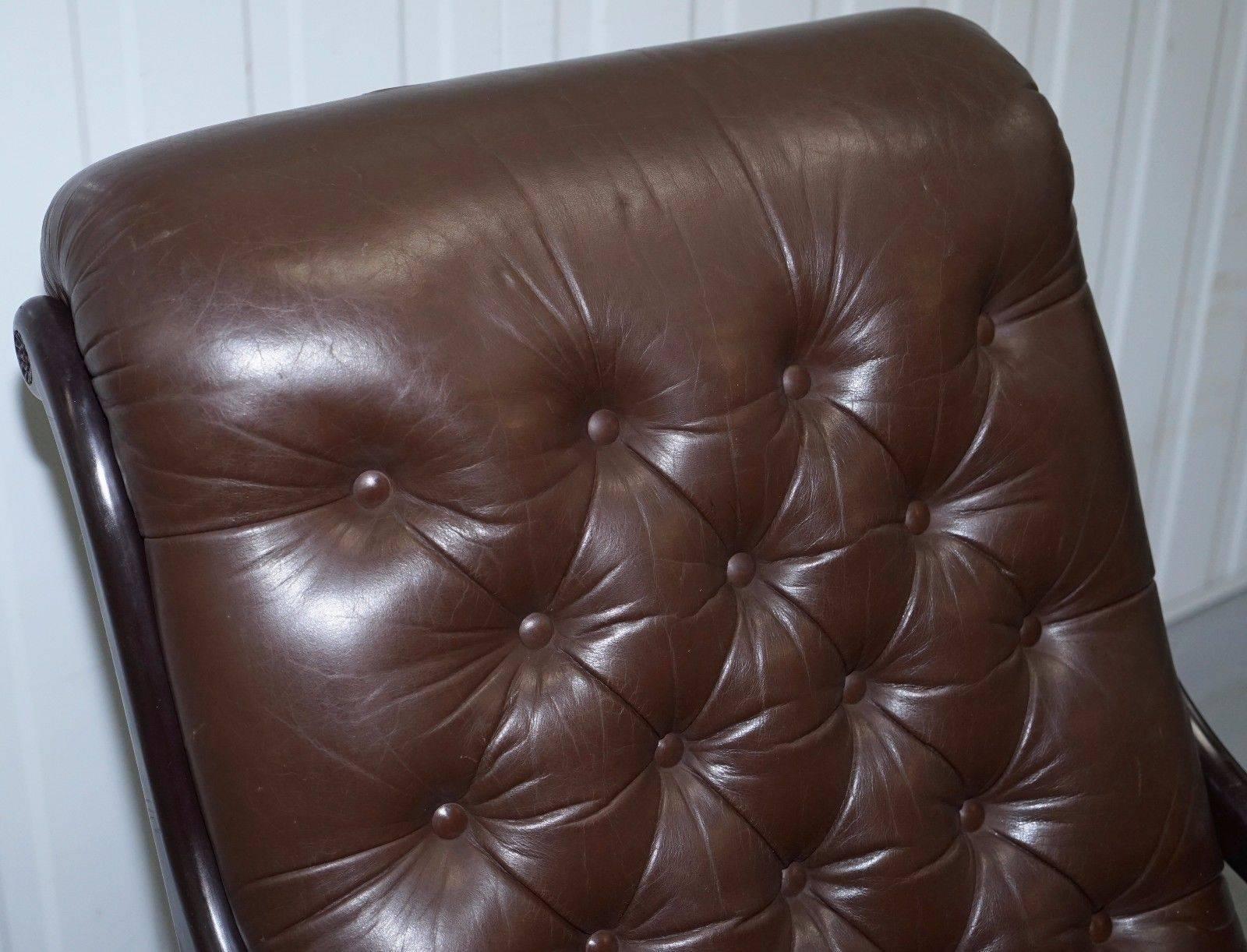 chesterfield slipper chair