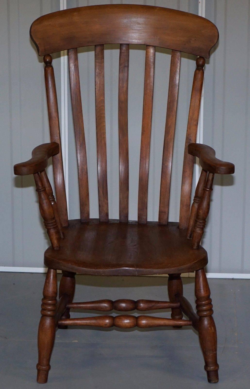 We are delighted to offer for sale lovely rare English Elm Victorian circa 1890 lath stick back chair

A rare survivor in stunning vintage condition, structurally the chair is in excellent order, the seat has a small patina crack at the front of