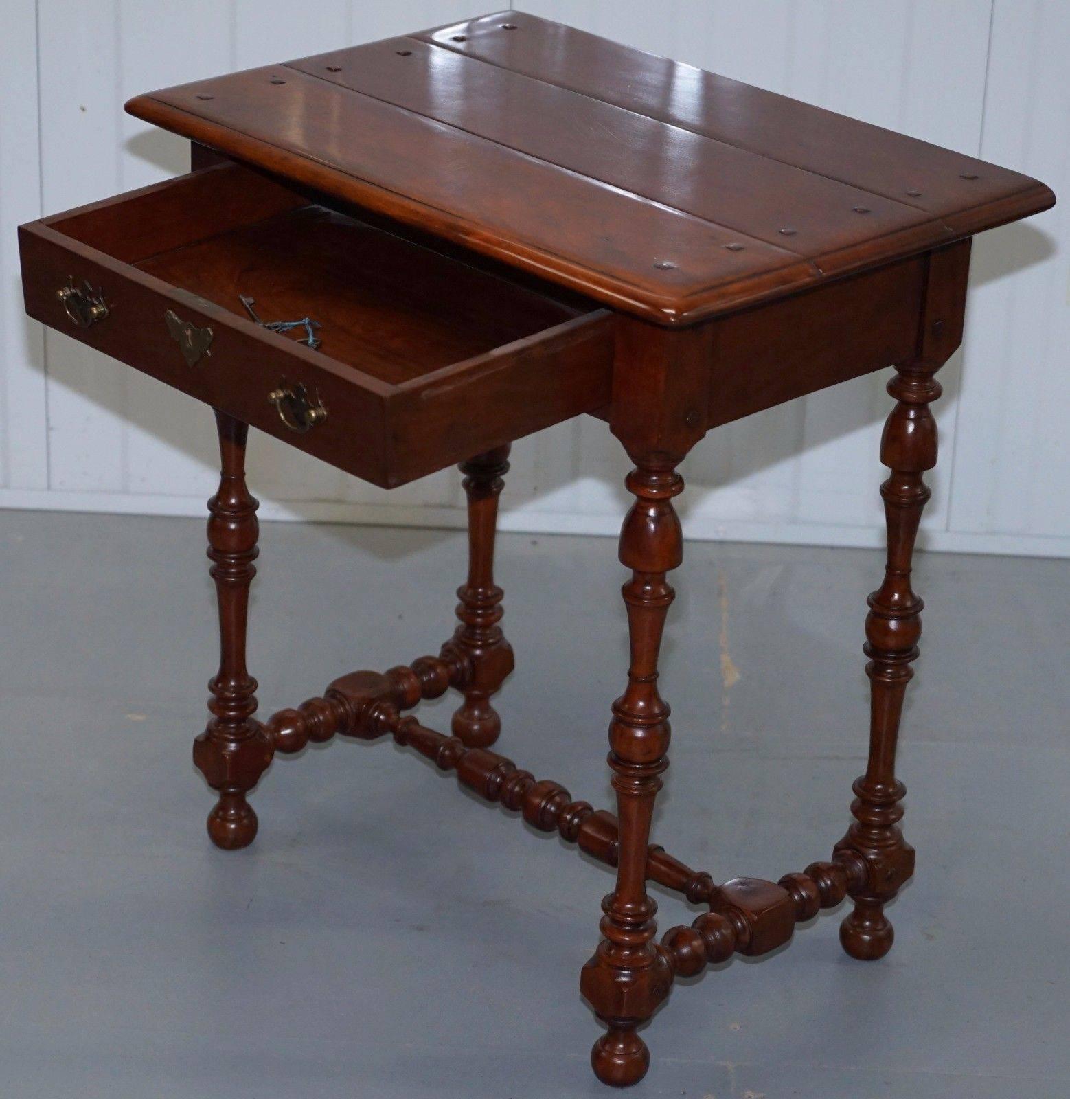 Stunning Theodore Alexander Accent Butlers Large Side Lamp Wine Table 2