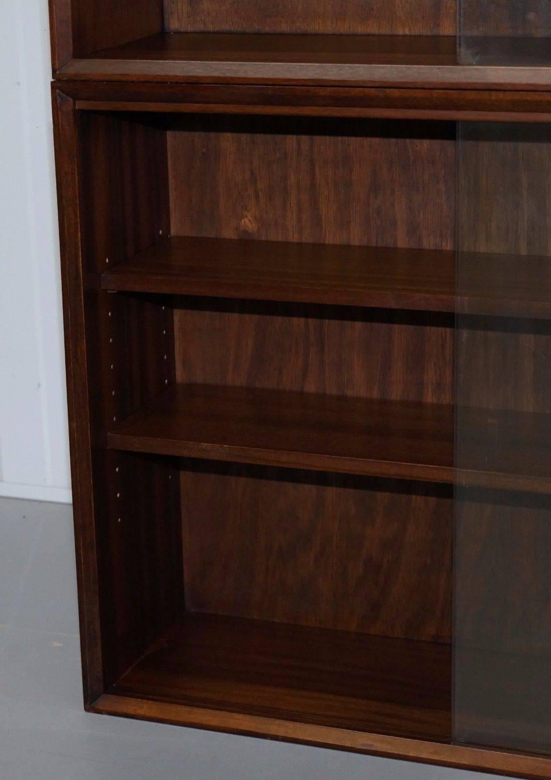 Mid-20th Century Pair of Herbert E Gibbs Furniture 1960s Mahogany Sliding Galls Doors Bookcases