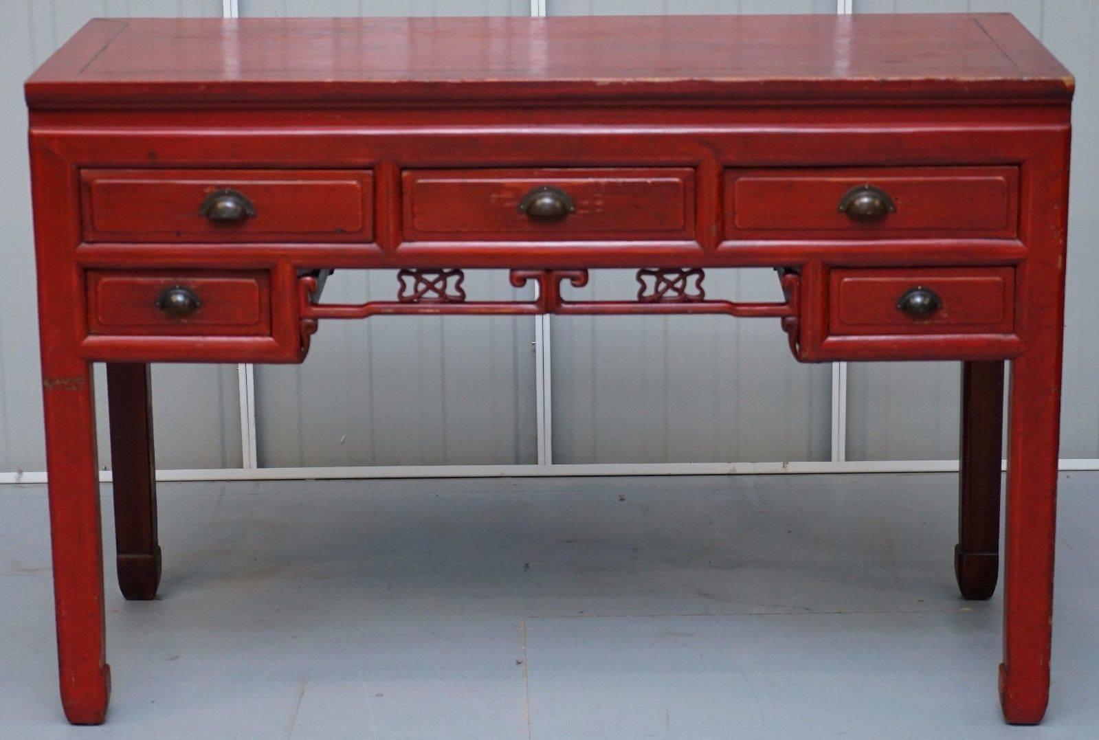 Chinese Export Chinese Red Rosewood Lacquered Solid Teak Desk Good for a Dressing Table as Well