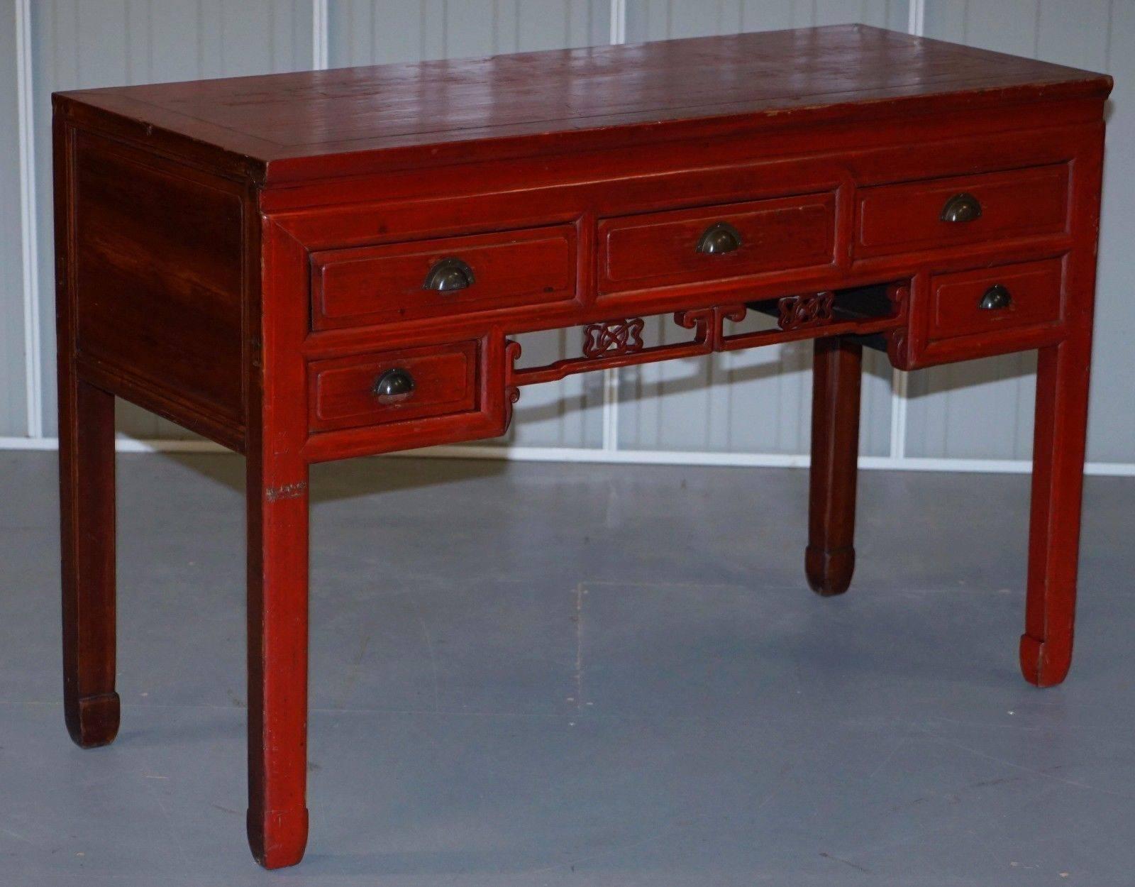 Hand-Carved Chinese Red Rosewood Lacquered Solid Teak Desk Good for a Dressing Table as Well