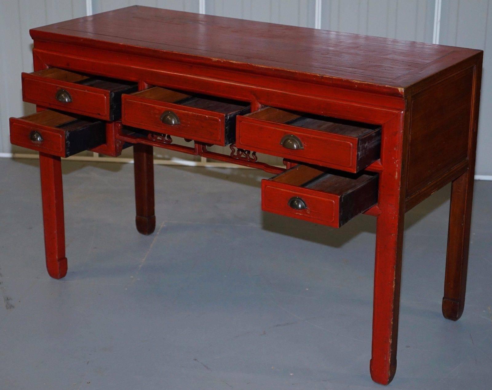Chinese Red Rosewood Lacquered Solid Teak Desk Good for a Dressing Table as Well 5