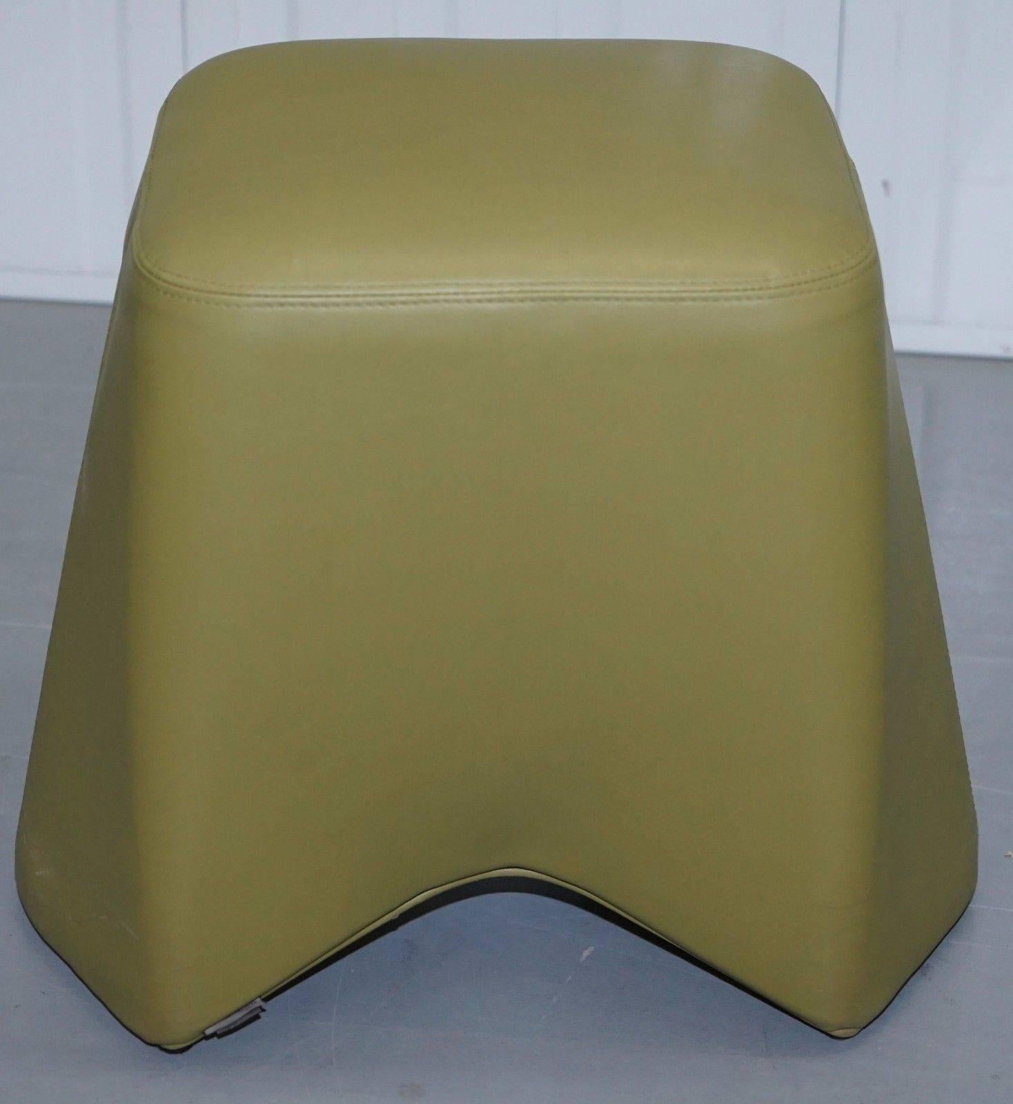 1 of 6 Each Boss Design Hoot Leather Stools Modular Contemporary Design For Sale 3