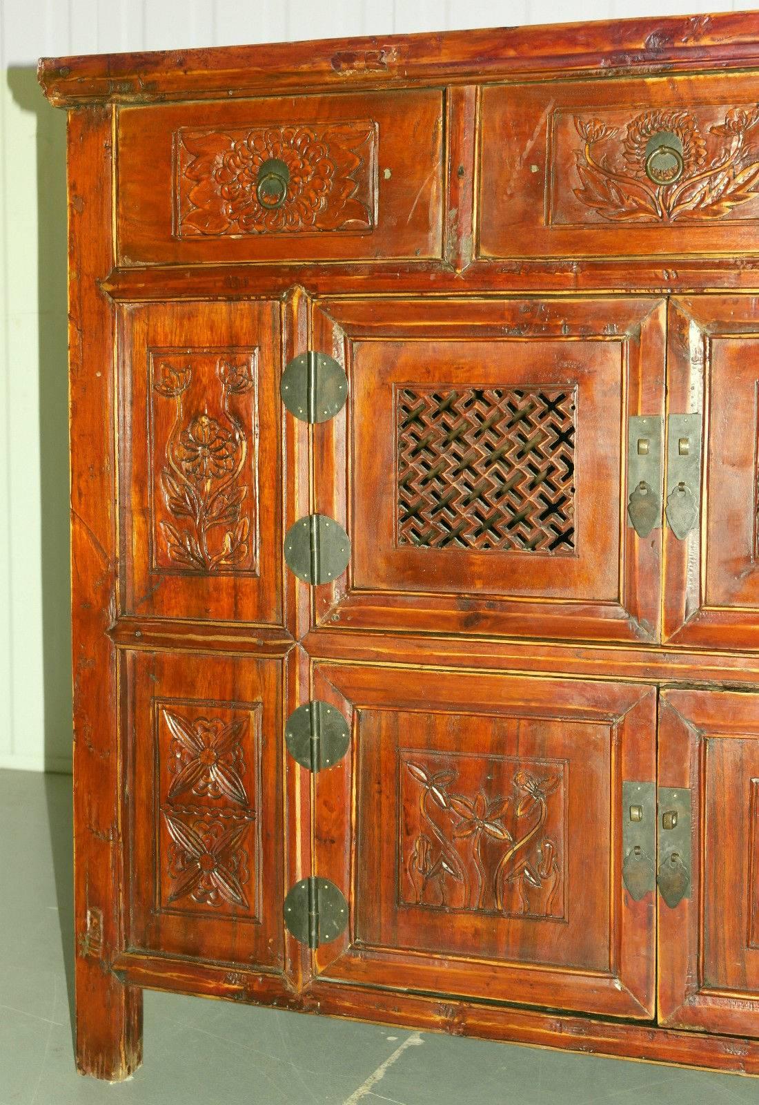 Hand-Carved Chinese Redwood Antique Style Very Deep Sideboard Drawers Entertainment Stand