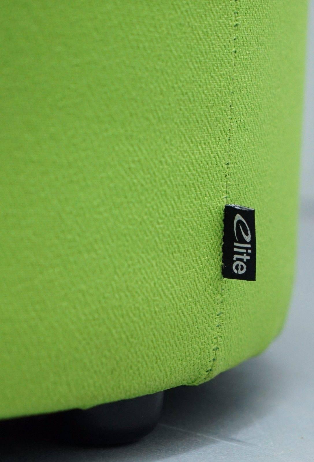 We are delighted to offer for sale this pair of Elite Segment stools in line green RRP £562

Both in lightly used condition, they may have the odd mark here or there

Dimensions:

Height:- 44.5cm

Width:- 40cm

Depth:-