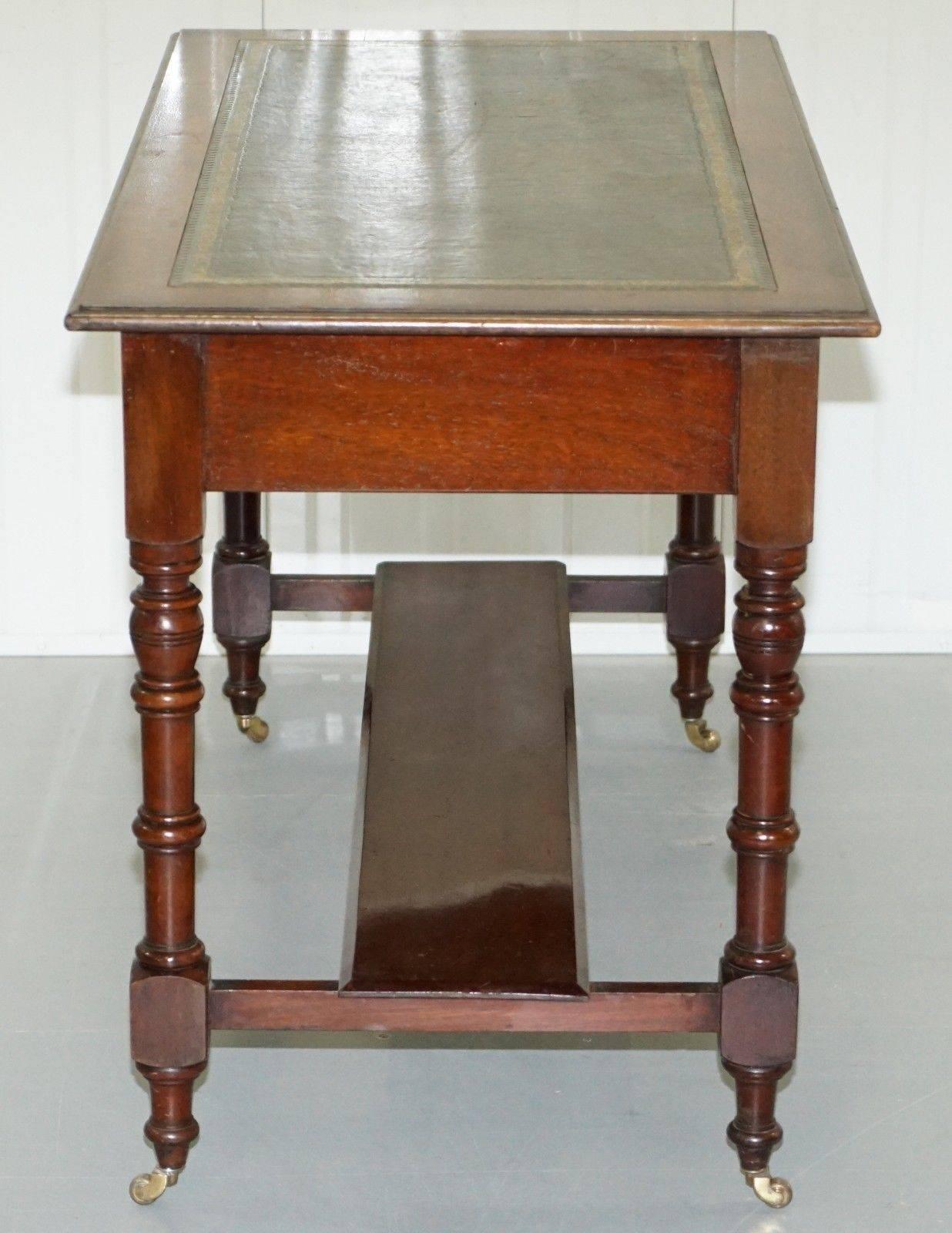 Victorian Mahogany with Leather Writing Surface Desk Writing Table Lovely Piece 2