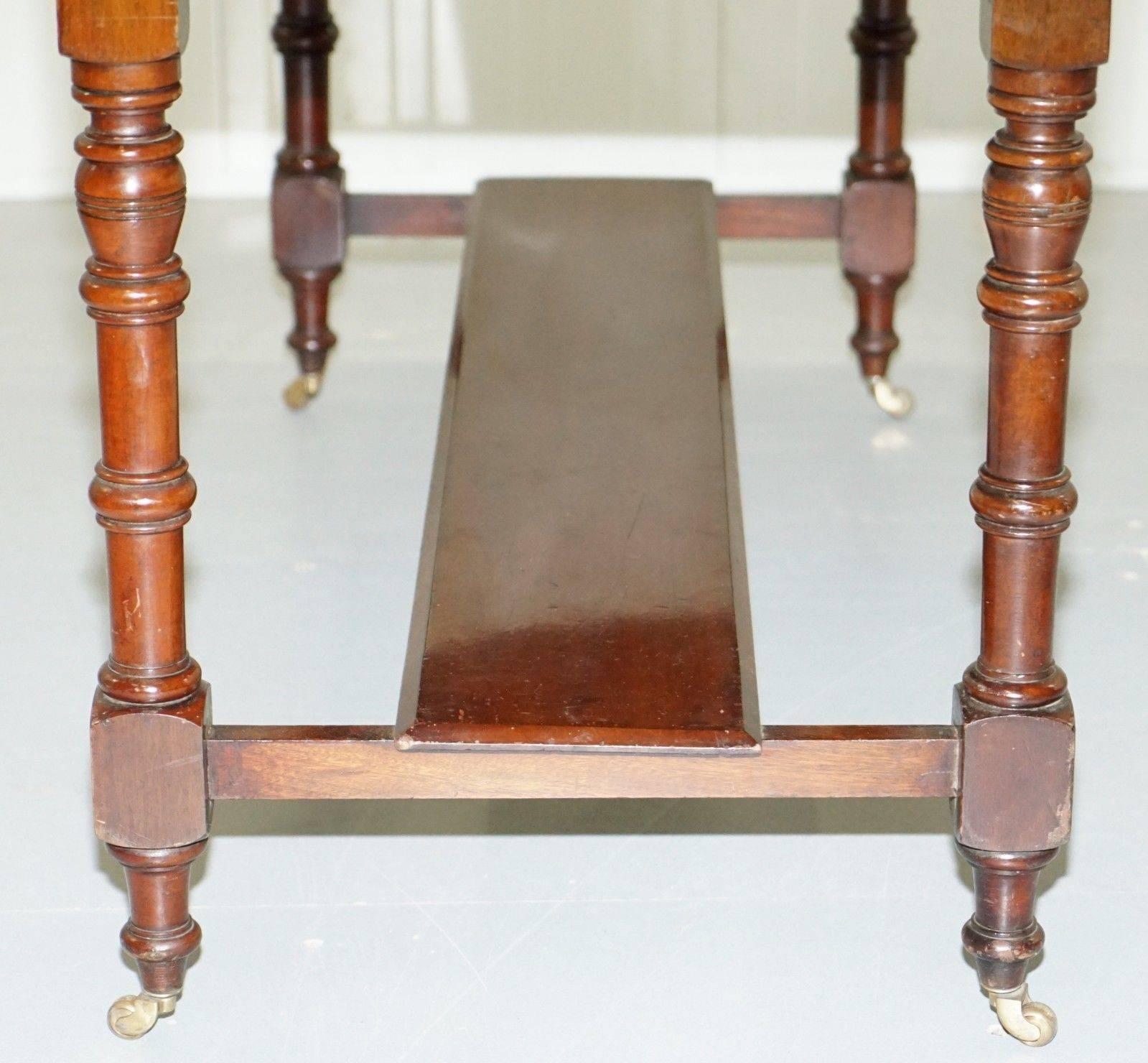 19th Century Victorian Mahogany with Leather Writing Surface Desk Writing Table Lovely Piece