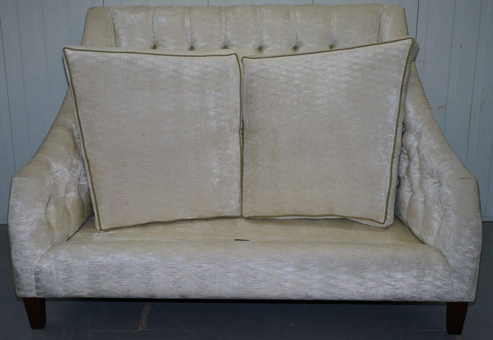 Modern Exdisplay Charlotte James Sofa Made in Edinburgh Chesterfield Buttoned