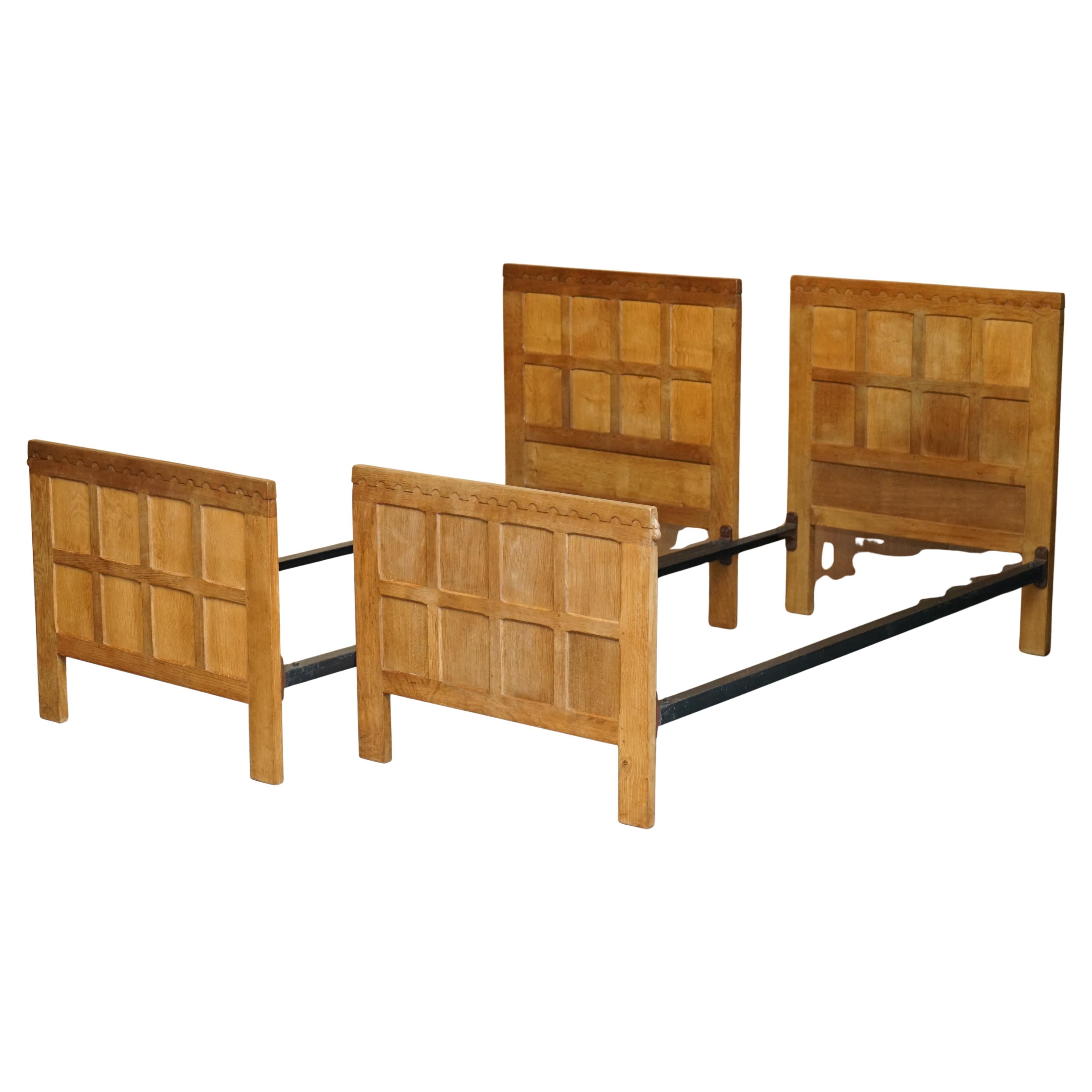 PAIR OF EXQUISITE COLLECTABLE 1950
s ROBERT MOUSEMAN THOMPSON BEDSTEADS BEDS For Sale