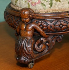 EXQUISITE CHERUB PUTTI CARVED ANTiQUE VICTORIAN FOOTSTOOL CIRCA 1840-1860