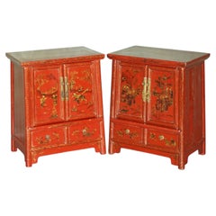 PAiR OF VINTAGE CHINESE CINNABAR RED LACQUER & GILT DECORATED CABINETS