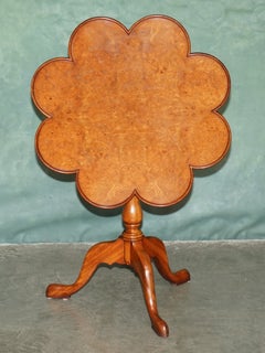 UNiQUE AFTER THOMAS CHIPPENDALE ANTIQUE POLLARD OAK SUPPER TRIPOD BIRDCAGE TABLE