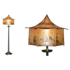 RARE CHiNOISERIE JAPANNED FLOOR LAMP ORIGINAL PAGODA TOP MOTHER OF PEARL SHADE