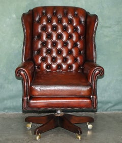 1970s HARRODS LONDON CHESTERFIELD HAND DYED LEATHER WINGBACK SWIVEL OFFICE CHAIR