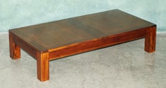 IMMENSE TABLE BASSES MODERNISTE EN BOIS EXOTIQUE COBEX FRANÇAIS D'ÉPOQUE, 182 CM X 91 CM