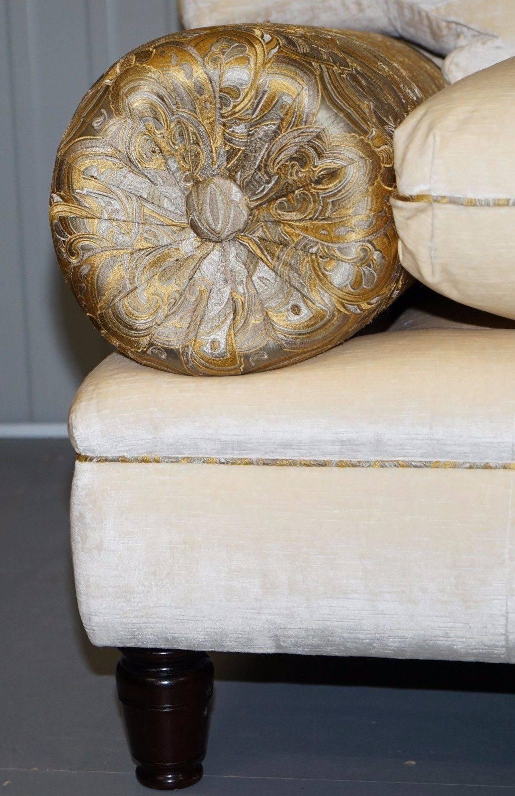 Modern George Smith Three-Piece Suite Velvet Silk Upholstery Sofas & Bench Chesterfield