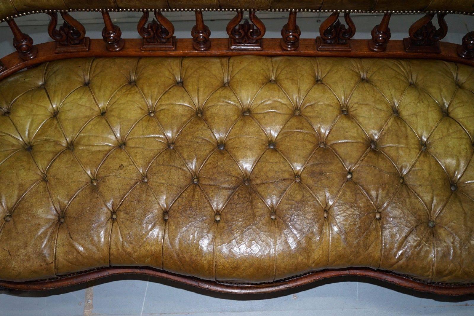 Mid-19th Century Rare Early Victorian circa 1840 One of a Kind Chesterfield Leather Bench Sofa