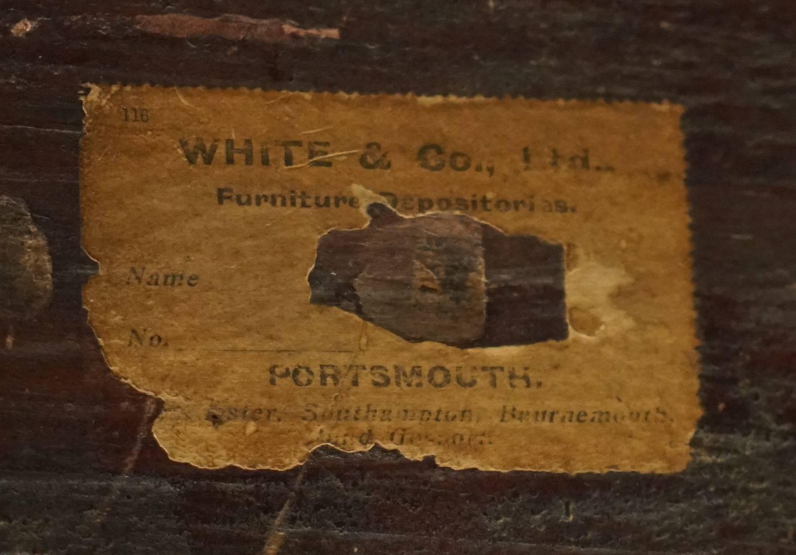 Laiton Rare commode de campagne de 1870 avec étiquettes originales en papier White & Co Ltd