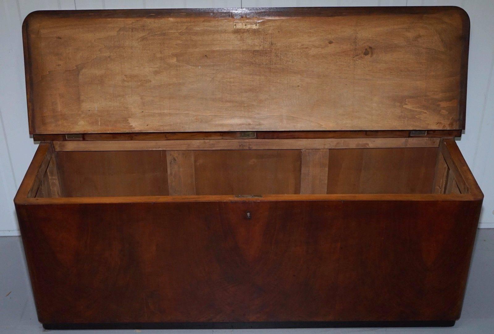 storage trunk with padded seat