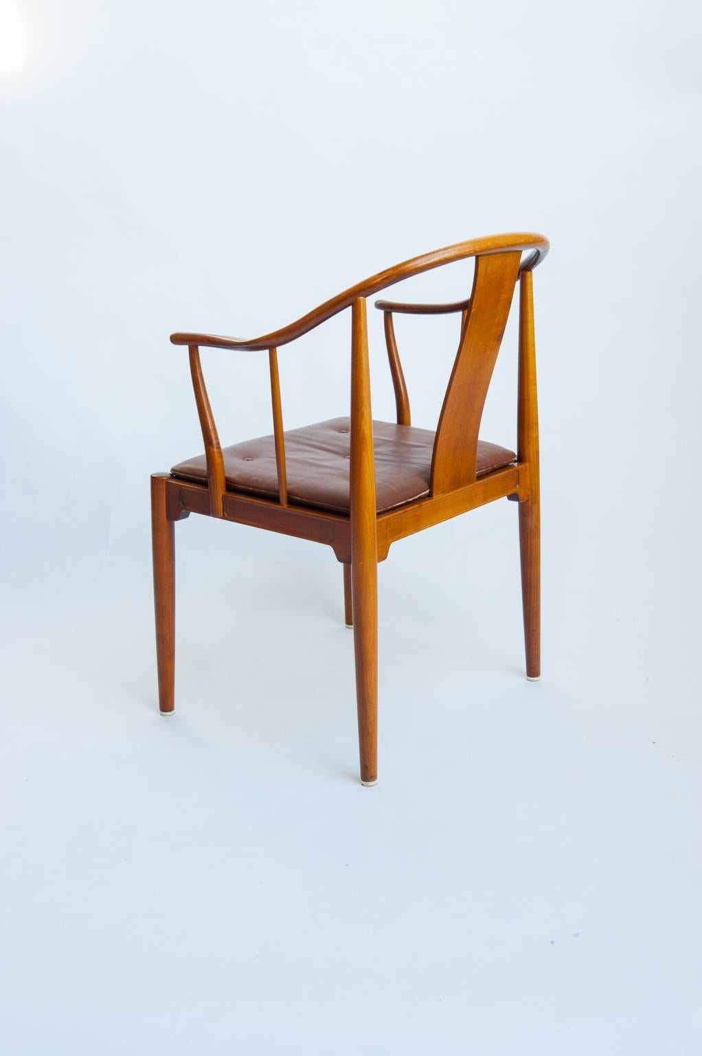 China Chairs by Hans J. Wegner In Good Condition In London, GB