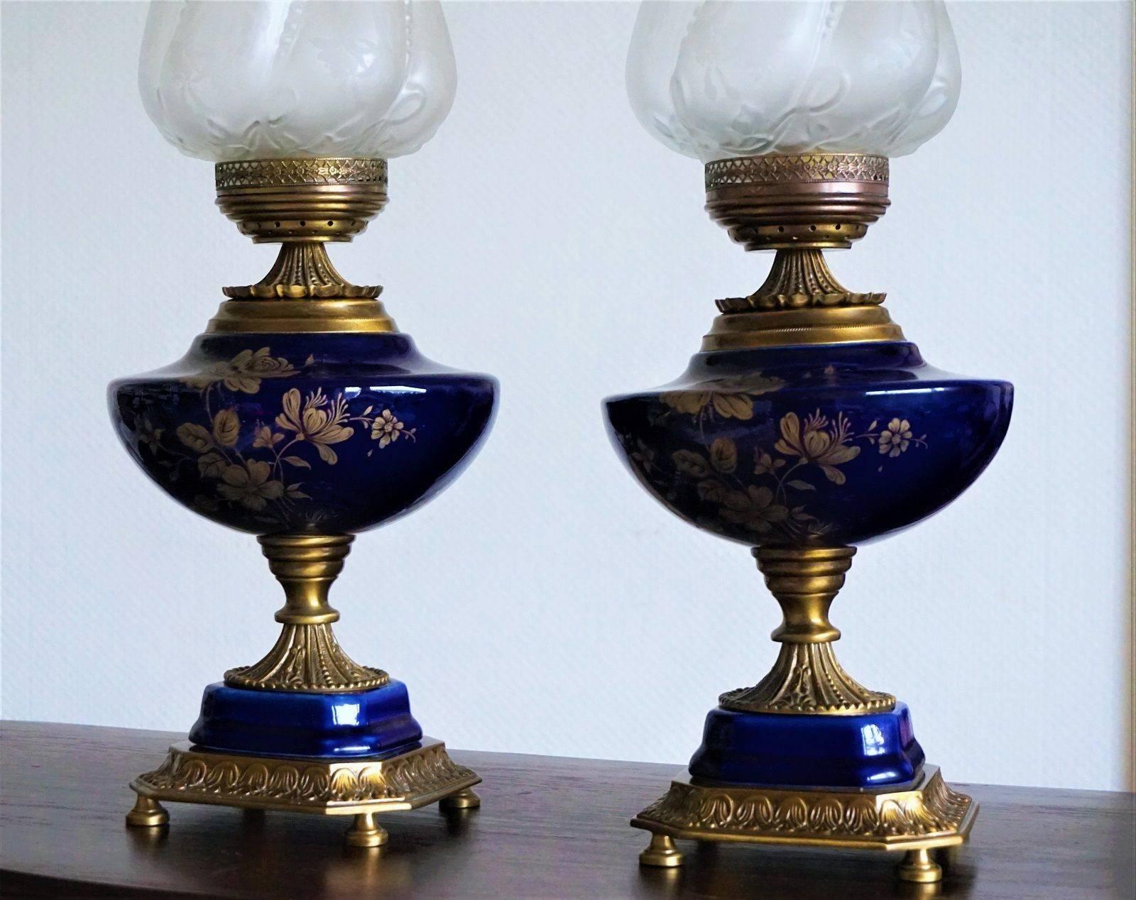 Brushed Midcentury Pair of Italian Cobalt Blue Porcelain Vase Table Lamps