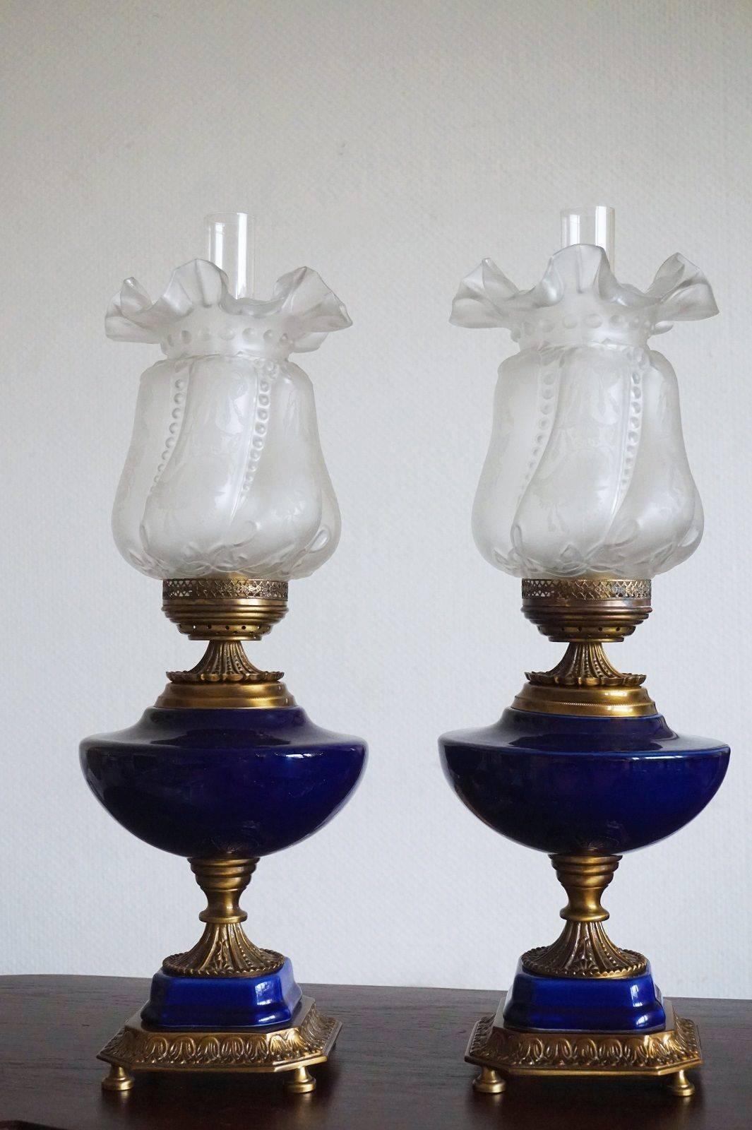 Midcentury Pair of Italian Cobalt Blue Porcelain Vase Table Lamps 2