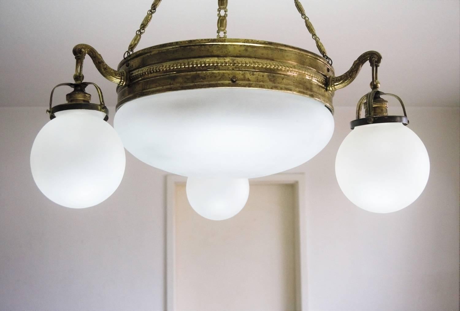 Early 20th Century Art Deco Brass and Frosted Glass Four-Light Chandelier in Original Condition