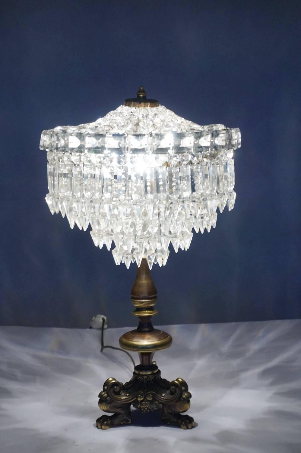 French Empire Style Crystal Three-Light Table Lamp Candelabra (Französisch)