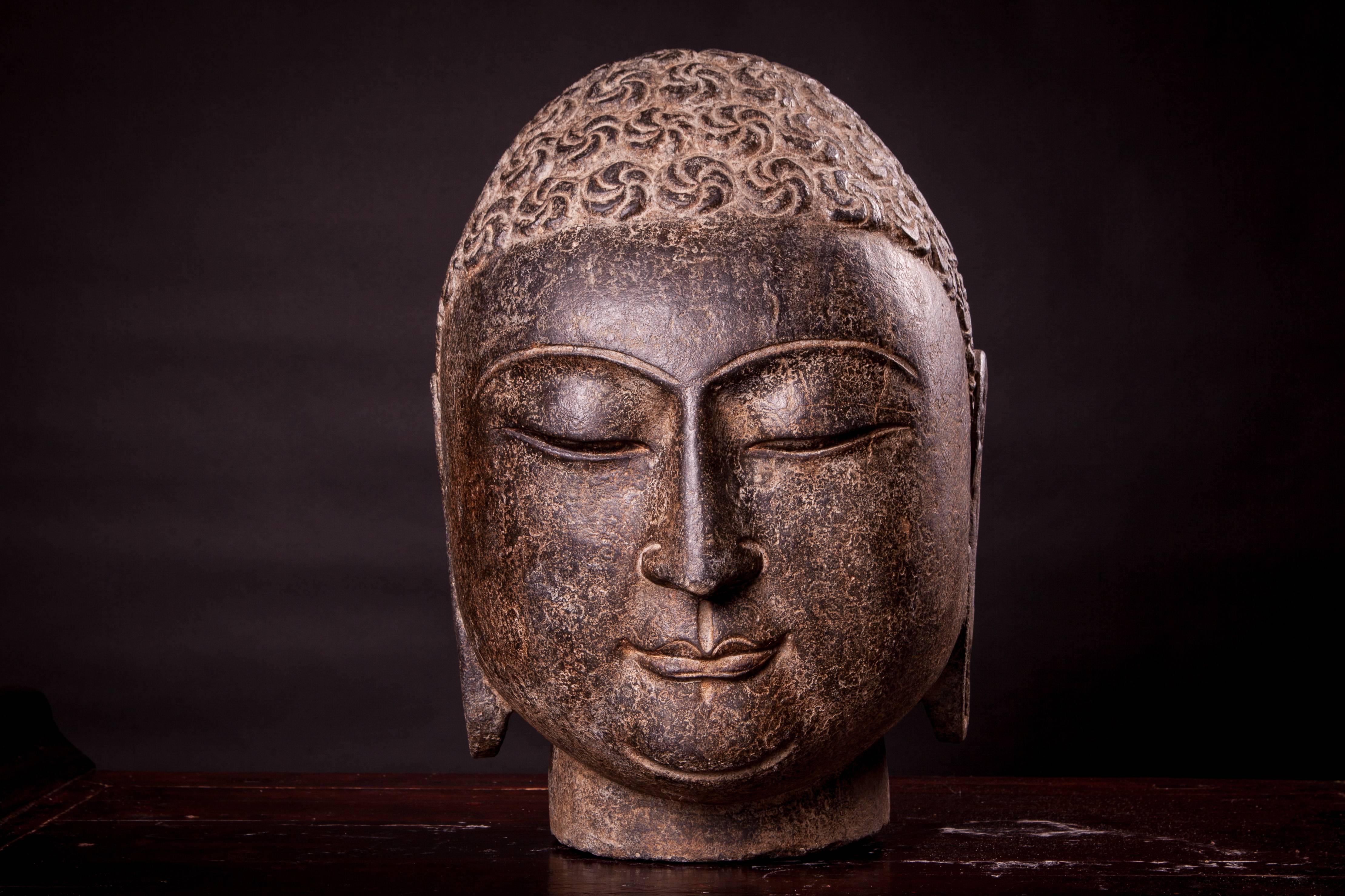 Male Shakyamuni Stones Carved Buddha Heads For Sale 1