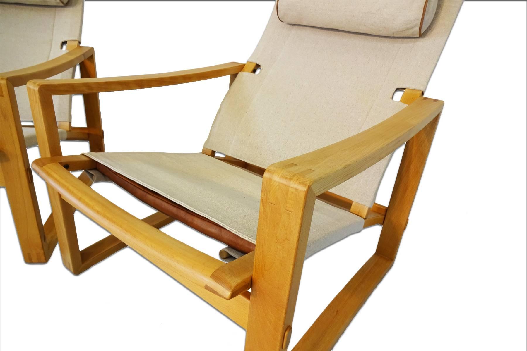 Originally produced in the mid-1960s these chairs are a development of Børge Jensen & Sønner’s ‘Safari’ chair into a more comfortable and beautifully appointed lounge chair. Featuring a cross bar at the top (an addition to the original chair