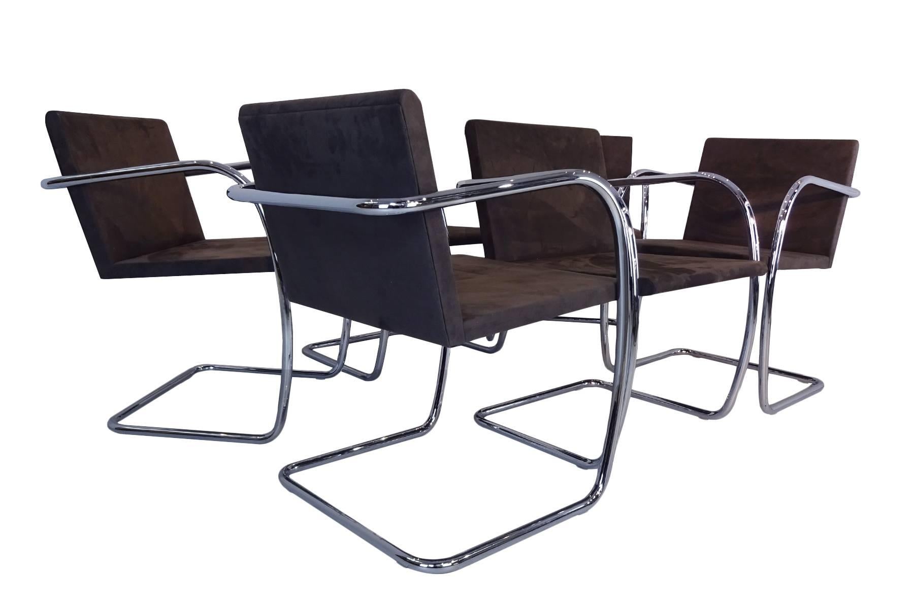 Designed by Ludwig Mies van der Rohe at his Tugendhat House in Brno, Czech Republic, the Brno chair (model number MR50) reflects the ground breaking simplicity of van der Rohe’s design using a simple cantilever frame. There are two versions of the