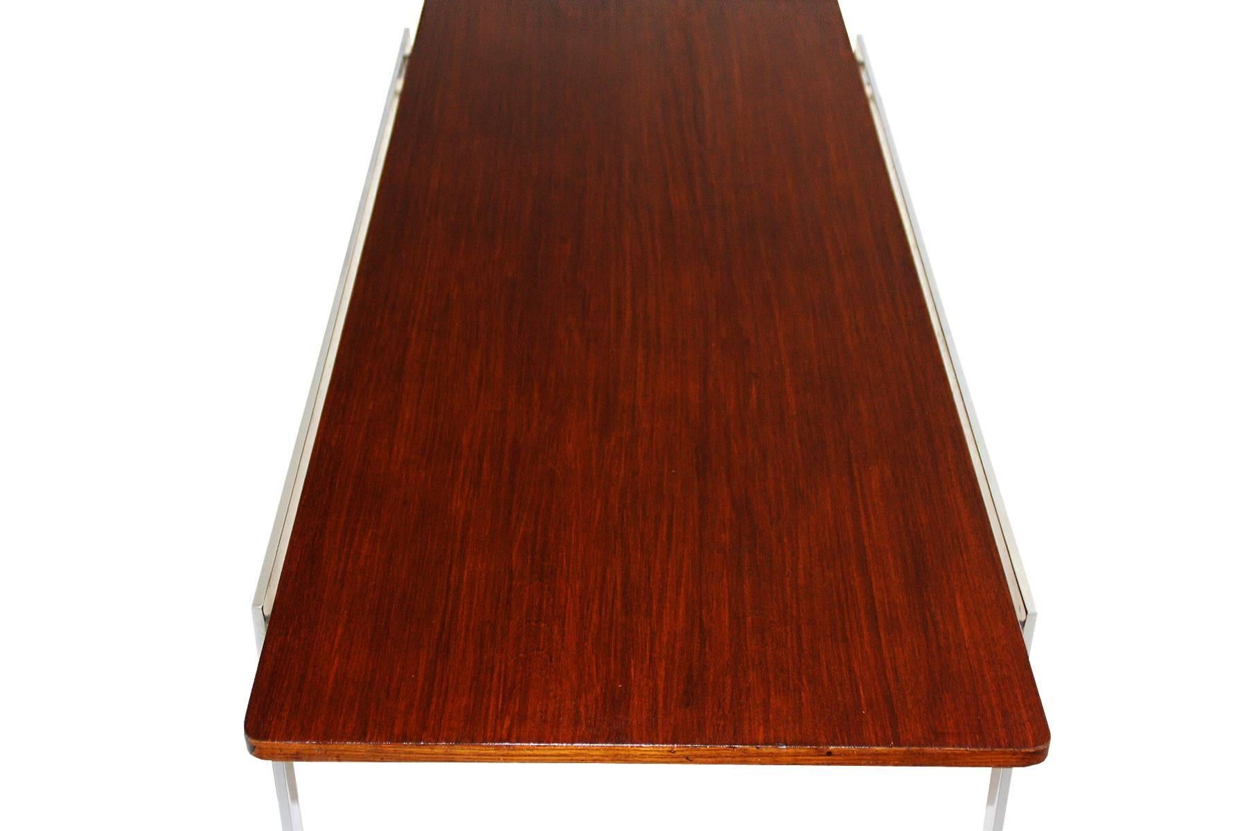 Mid-Century Modern Rare 1950s Arne Jacobsen 3501 Coffee Table for Fritz Hansen For Sale