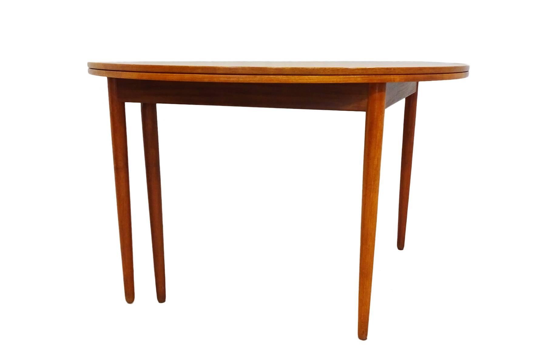 Brass 1956 Poul M. Volther Drop-Leaf Midcentury Dining/Console Table for Frem Røjle For Sale