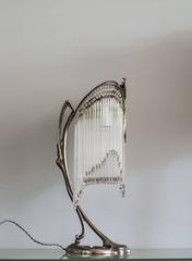 Lampe de table Art nouveau dans le style de Hector Guimard