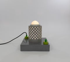 Lámpara de mesa «Spargi», diseñada por Matteo Thun y Andrea Lera para Bieffeplast, década de los 80