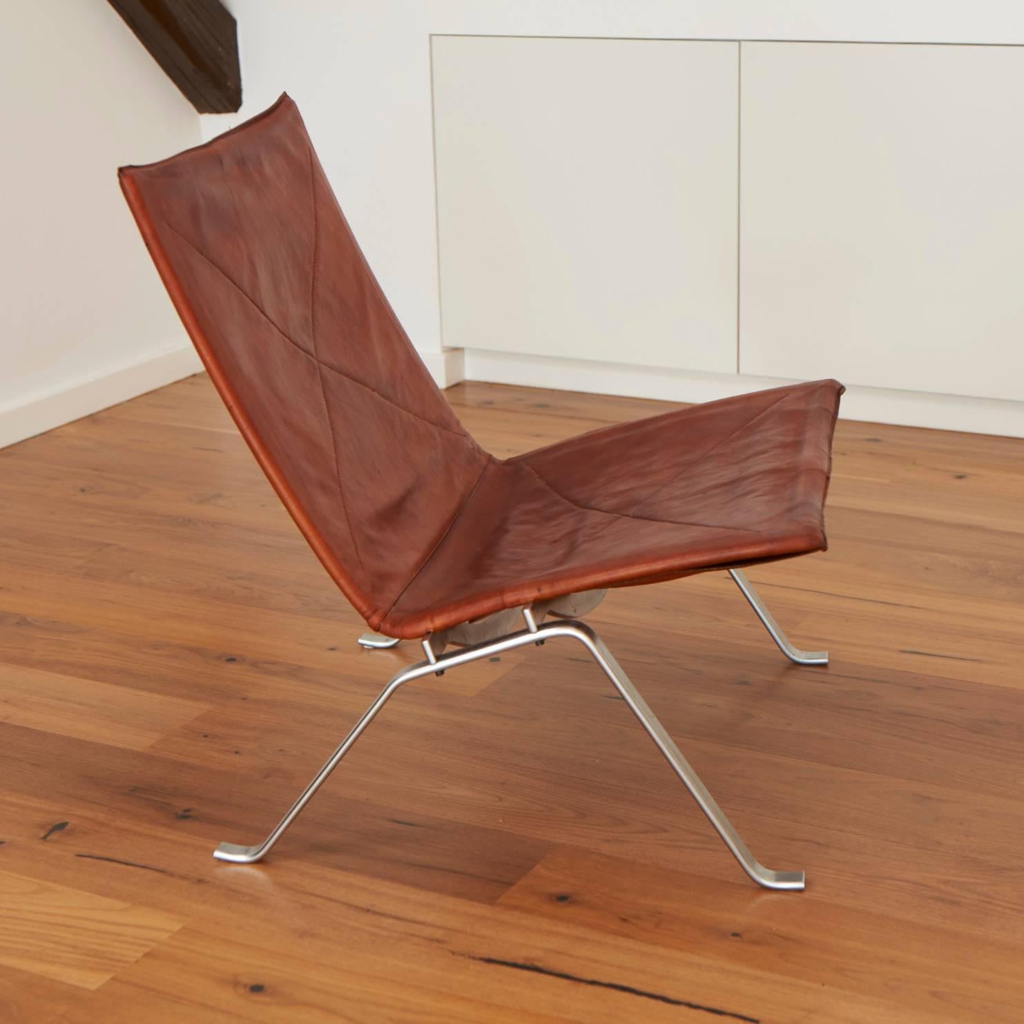 Scandinavian Modern Two-Piece of Poul Kjærholm, PK22 Chairs