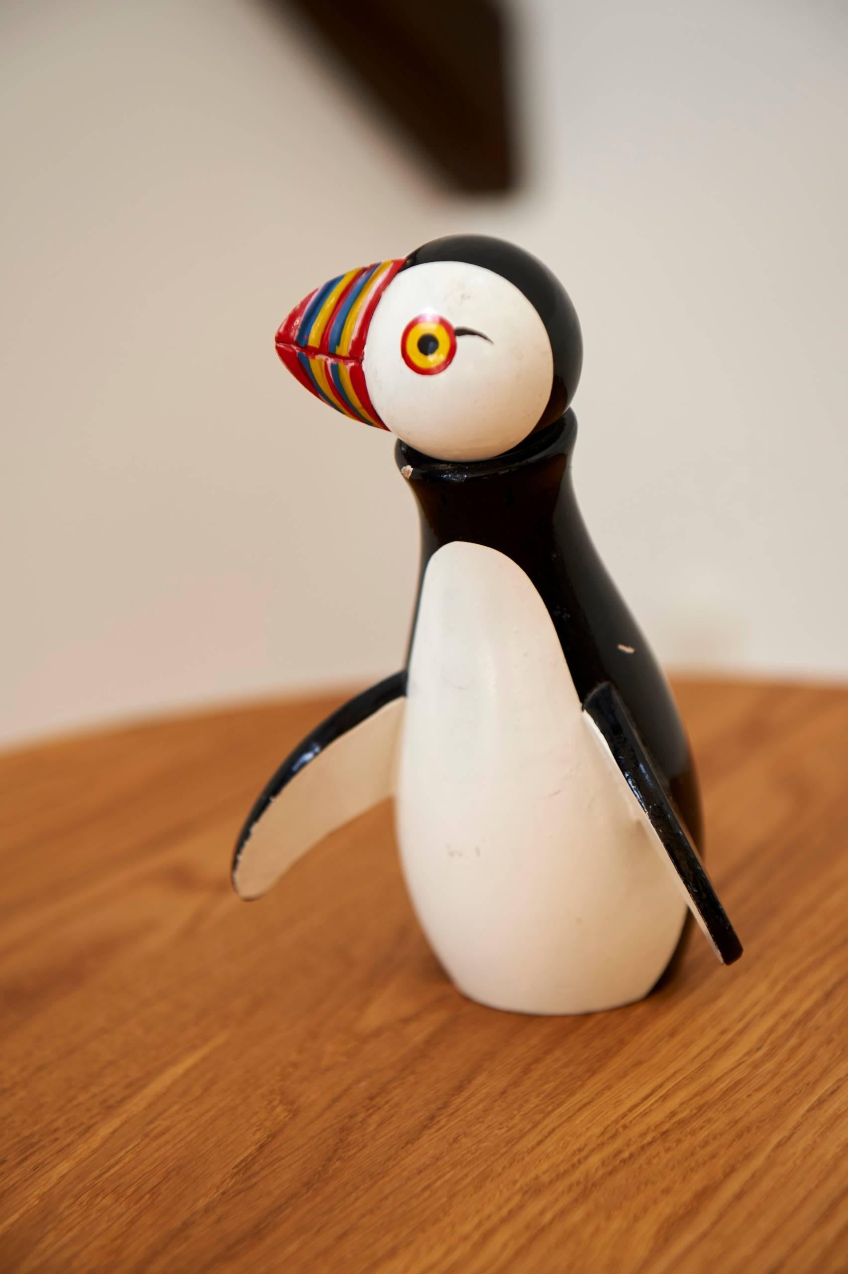 An old original model of Kay Bojesen little puffin in a very good condition with stample and paperlabel.