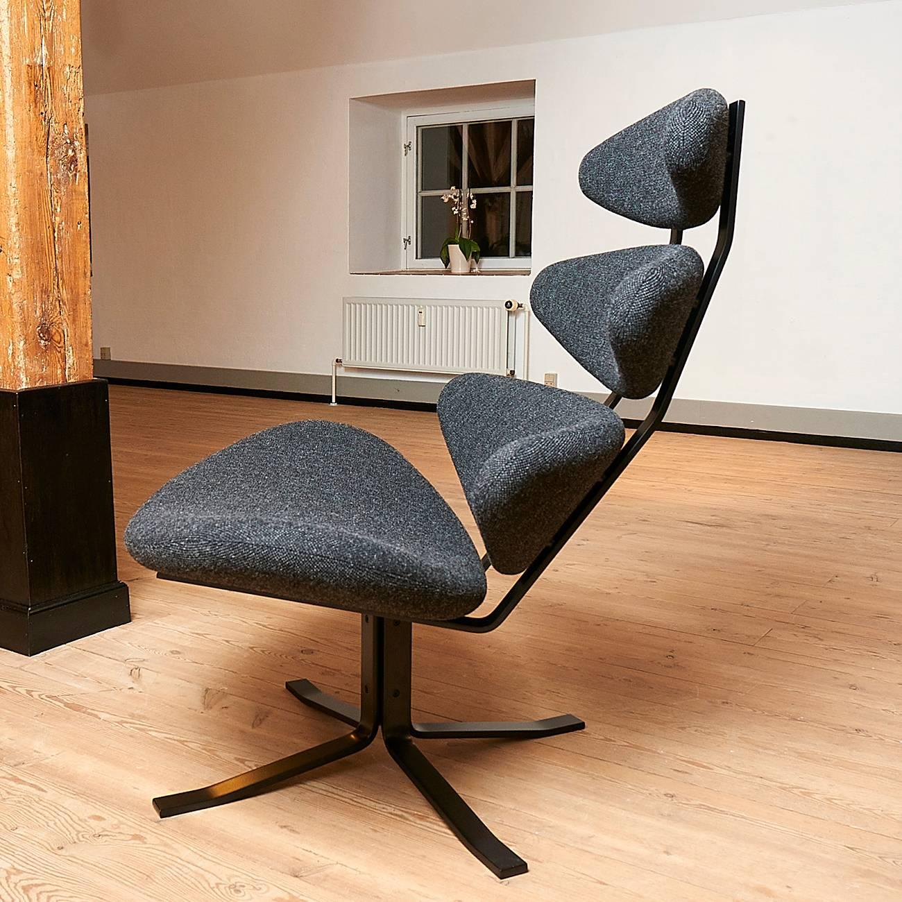 Two pieces of the Erik Jørgensen EJ5 Corona chair, model Spectrum in dark grey Hallingdal wood, code 180.