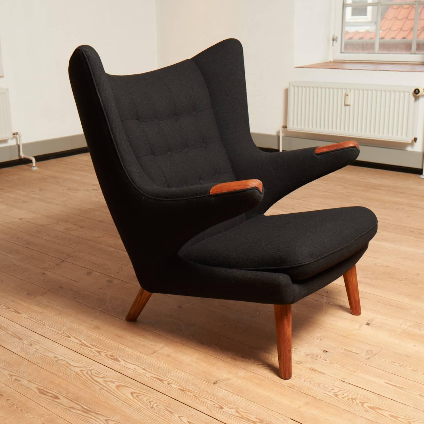 Scandinavian Modern Hans J. Wegner AP19 Papa Bear Chair For Sale