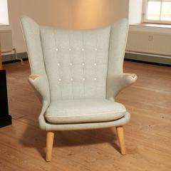 Hans J. Wegner AP19 Papa Bear Chair