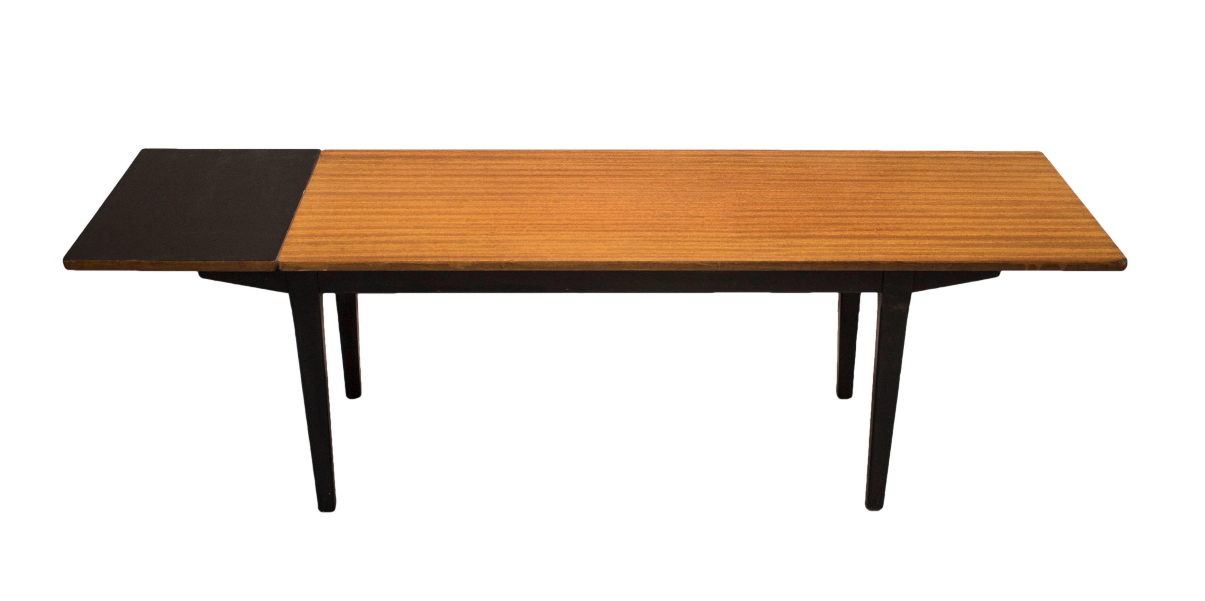 Mid-Century Modern Nathan Teak Extending Coffee Table For Sale