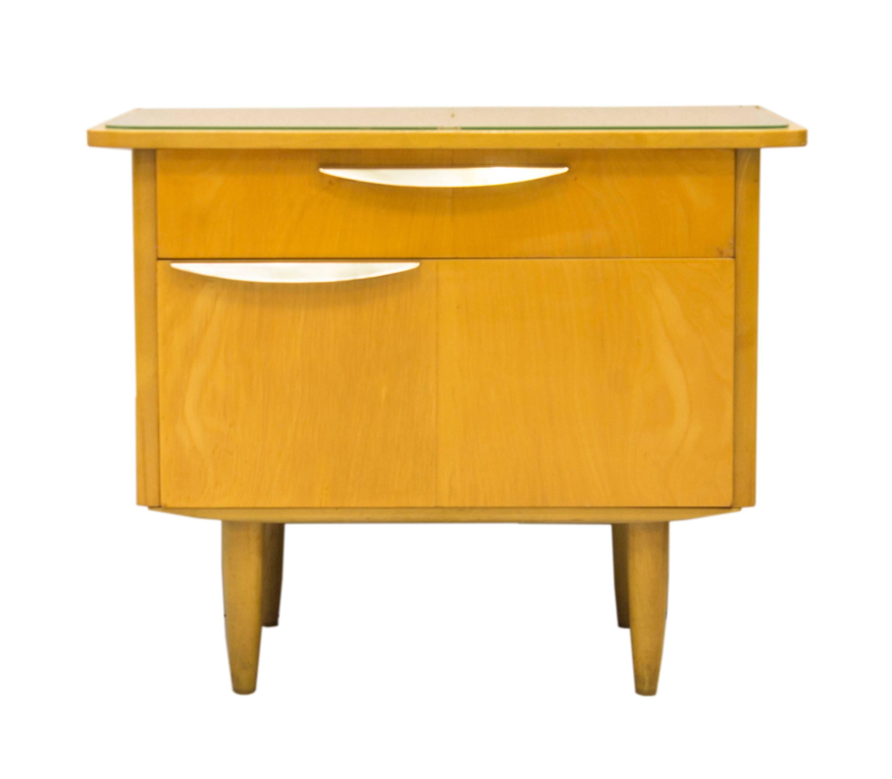 Mid-Century Modern Pair of Italian Mid-Century Sycamore Bedside Tables Gloss