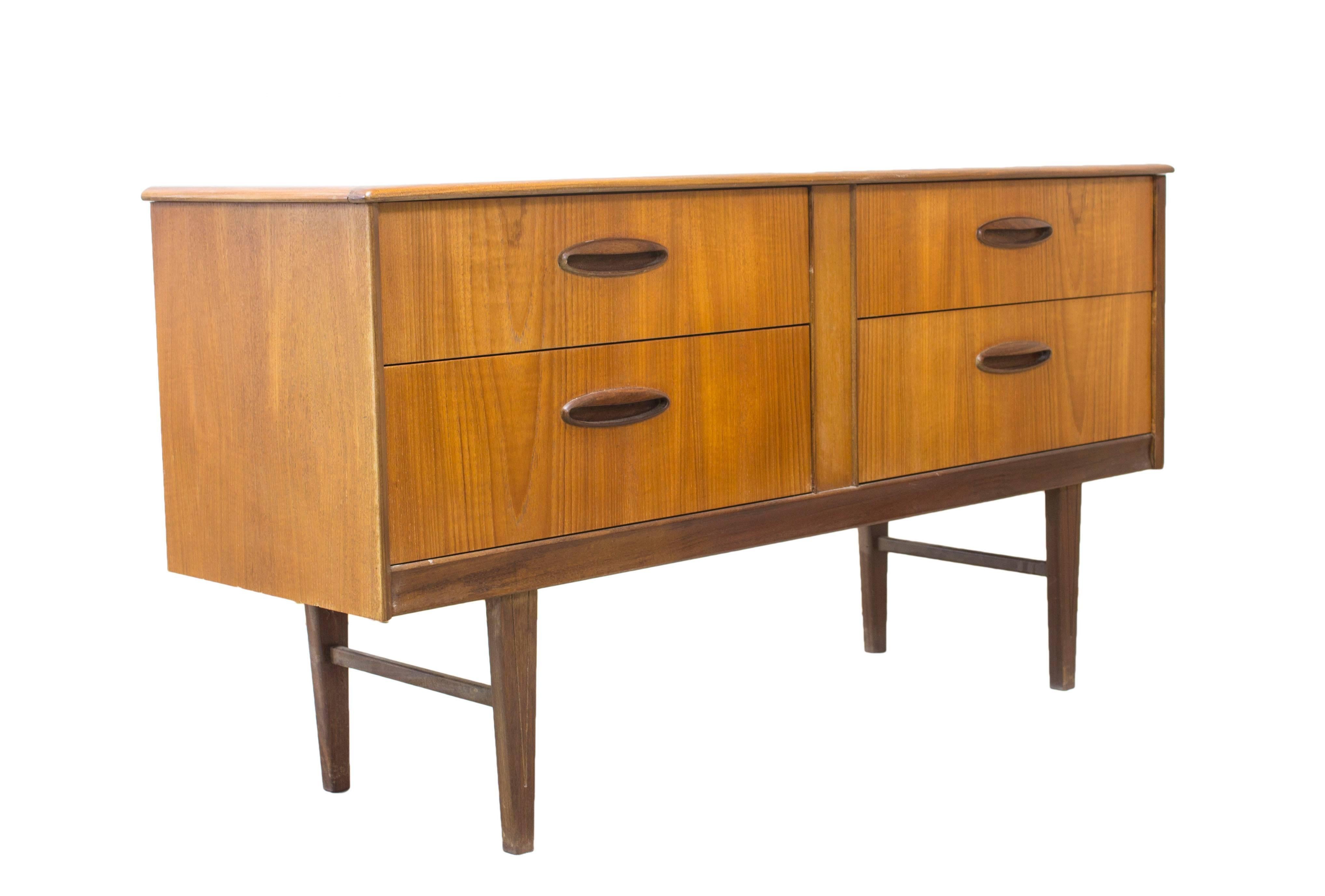 Danish Style Compact Sideboard Storage Unit In Excellent Condition For Sale In Greater Manchester, GB
